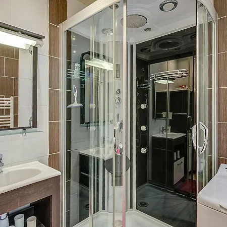 Holiday home 2 Bedroom Cozy In Mons Athis-Mons