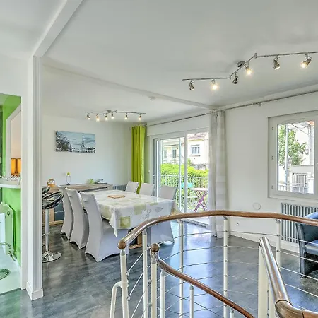 2 Bedroom Cozy In Mons *